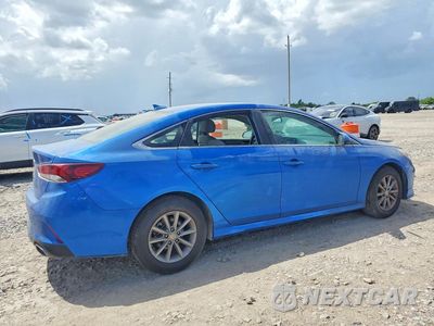 Trzecie zdjęcie samochodu z tyłu: 2019 HYUNDAI SONATA SE VIN:5NPE24AF1KH761541 - miniatura