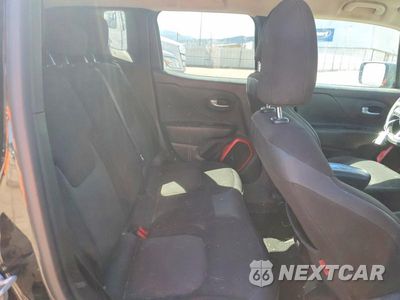 Zdjęcie 10 z 12 samochodu: 2016 JEEP RENEGADE TRAILHAWK VIN:ZACCJBCTXGPD54737 - miniatura
