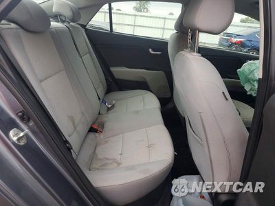 Zdjęcie 10 z 12 samochodu: 2019 KIA RIO S VIN:3KPA24AB3KE217882 - miniatura