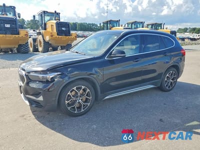 2021 BMW X1 XDRIVE28I WBXJG9C04M3M74430 - główne zdjęcie licytacji z USA - miniatura