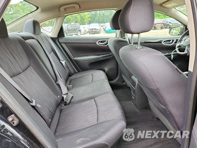 Zdjęcie 10 z 13 samochodu: 2018 NISSAN SENTRA SV VIN:3N1AB7AP3JL650984 - miniatura