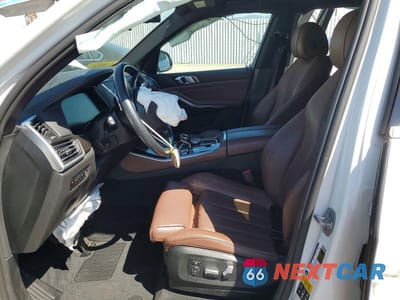 Zdjęcie 7 z 13 samochodu: 2020 BMW X5 XDRIVE40I VIN:5UXCR6C06L9B29394 - miniatura