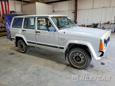 Czwarte zdjęcie samochodu z boku: 1985 JEEP CHEROKEE PIONEER VIN:1JCWB7828FT150124 - miniatura