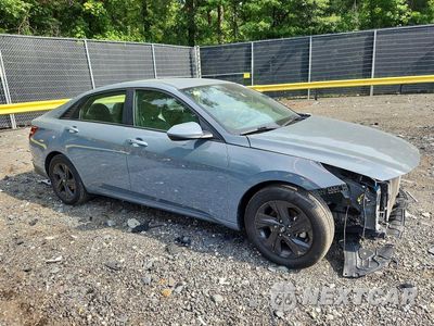 Czwarte zdjęcie samochodu z boku: 2022 HYUNDAI ELANTRA SEL VIN:KMHLS4AG7NU217695 - miniatura