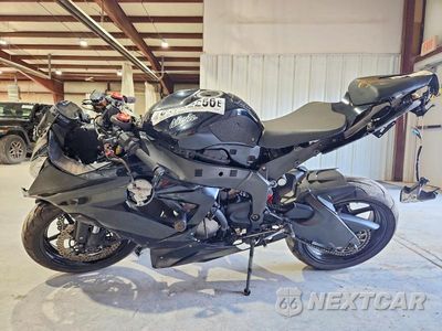 Trzecie zdjęcie samochodu z tyłu: 2013 KAWASAKI ZX636 E VIN:JKBZXJE15DA003671 - miniatura