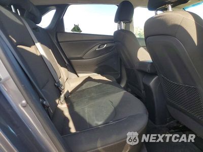 Zdjęcie 10 z 12 samochodu: 2019 HYUNDAI ELANTRA GT BASE VIN:KMHH35LE1KU108942 - miniatura