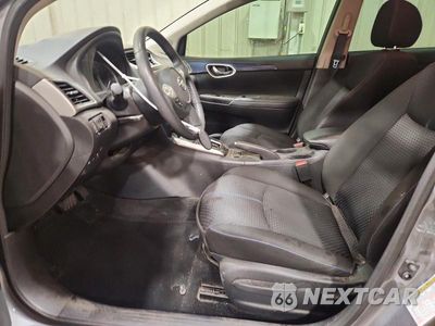 Zdjęcie 7 z 12 samochodu: 2018 NISSAN SENTRA SR VIN:3N1AB7AP9JY297959 - miniatura