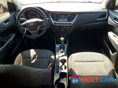 Zdjęcie 8 z 12 samochodu: 2019 HYUNDAI ACCENT SE VIN:3KPC24A33KE083456 - miniatura