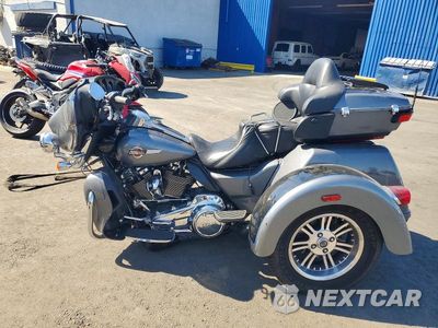 Trzecie zdjęcie samochodu z tyłu: 2022 HARLEY-DAVIDSON FLHTCUTG VIN:1HD1MAF21NB852794 - miniatura