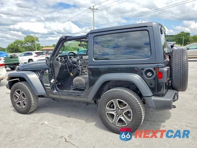 Drugie zdjęcie samochodu z przodu: 2020 JEEP WRANGLER SPORT VIN:1C4GJXAN4LW227143 - miniatura