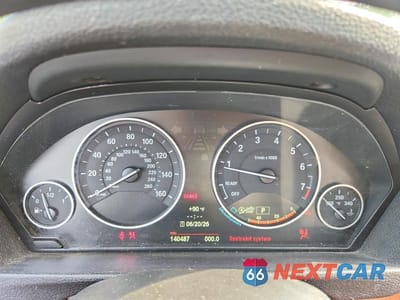 Zdjęcie 9 z 13 samochodu: 2013 BMW 328 XI VIN:WBA3B3C53DF535033 - miniatura