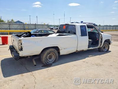 Trzecie zdjęcie samochodu z tyłu: 1997 GMC SIERRA C2500 VIN:1GTGC29R8VE560250 - miniatura