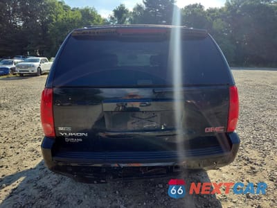 Zdjęcie 6 z 12 samochodu: 2011 GMC YUKON SLT VIN:1GKS2CE09BR351733 - miniatura