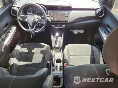 Zdjęcie 8 z 13 samochodu: 2020 NISSAN KICKS SV VIN:3N1CP5CV7LL530277 - miniatura