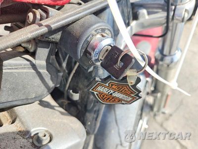 Zdjęcie 8 z 9 samochodu: 2001 HARLEY-DAVIDSON XL883 HUGGER VIN:1HD4CEM121K113199 - miniatura