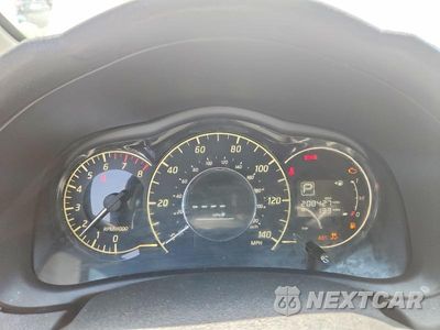 Zdjęcie 9 z 12 samochodu: 2017 NISSAN VERSA NOTE SV VIN:3N1CE2CP1HL354887 - miniatura