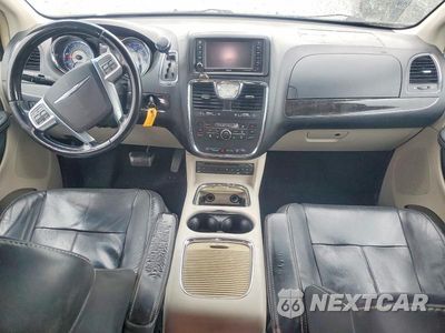 Zdjęcie 8 z 13 samochodu: 2012 CHRYSLER TOWN & COUNTRY LIMITED VIN:2C4RC1GG0CR133911 - miniatura