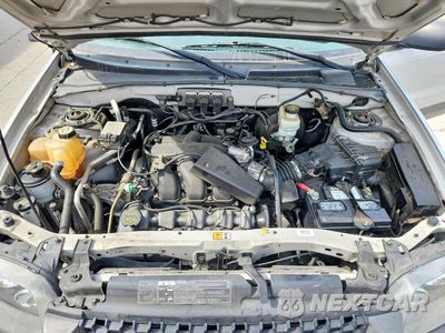 Zdjęcie 11 z 12 samochodu: 2005 FORD ESCAPE XLT VIN:1FMYU93135KC70587 - miniatura
