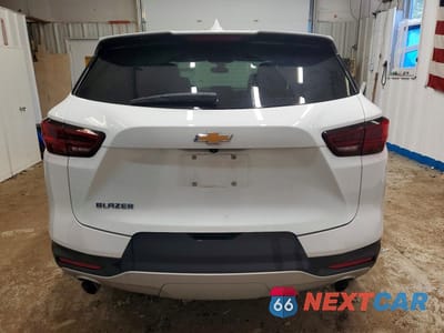 Zdjęcie 6 z 14 samochodu: 2025 CHEVROLET BLAZER 2LT VIN:3GNKBCR4XSS193254 - miniatura