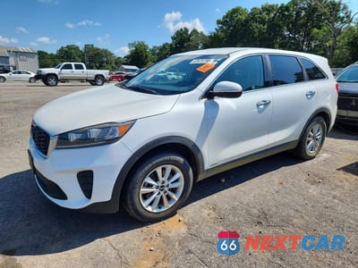 2020 KIA SORENTO S 5XYPGDA51LG618325 - główne zdjęcie licytacji z USA - miniatura
