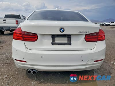 Zdjęcie 6 z 12 samochodu: 2014 BMW 328 I SULEV VIN:WBA3C1C54EK107126 - miniatura