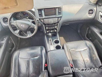 Zdjęcie 8 z 13 samochodu: 2016 NISSAN PATHFINDER SV VIN:5N1AR2MN7GC642148 - miniatura