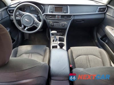 Zdjęcie 8 z 12 samochodu: 2017 KIA OPTIMA LX VIN:5XXGT4L30HG129823 - miniatura