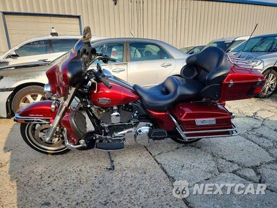 Trzecie zdjęcie samochodu z tyłu: 2008 HARLEY-DAVIDSON FLHTCUI VIN:1HD1FC4168Y692719 - miniatura