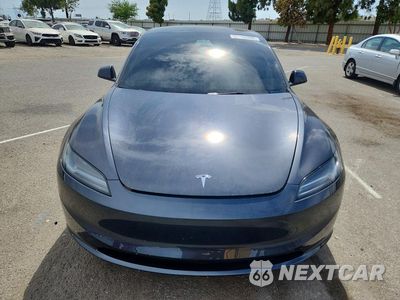 Piąte zdjęcie samochodu w środku: 2025 TESLA MODEL 3 VIN:5YJ3E1EA5SF018844 - miniatura