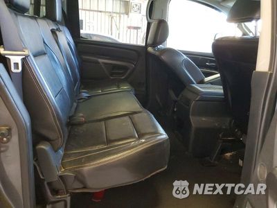 Zdjęcie 10 z 13 samochodu: 2015 NISSAN TITAN PRO-4X VIN:1N6BA0EC6FN510094 - miniatura