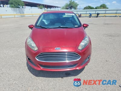 Piąte zdjęcie samochodu w środku: 2016 FORD FIESTA SE VIN:3FADP4BJ5GM107858 - miniatura