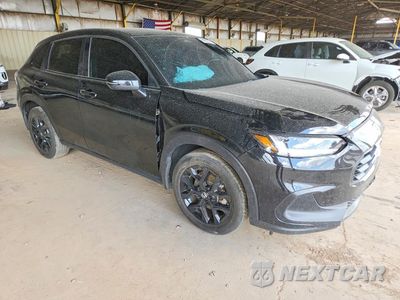 Czwarte zdjęcie samochodu z boku: 2025 HONDA HR-V SPORT VIN:3CZRZ2H58SM727762 - miniatura