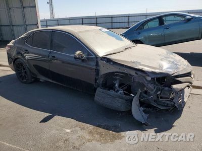 Czwarte zdjęcie samochodu z boku: 2019 TOYOTA CAMRY LE VIN:4T1B11HK1KU231529 - miniatura