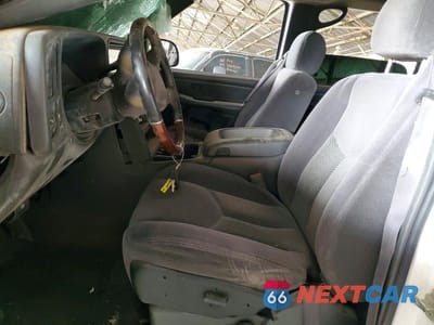 Zdjęcie 7 z 13 samochodu: 2006 CHEVROLET SILVERADO C2500 HEAVY DUTY VIN:1GCHC23D56F188234 - miniatura
