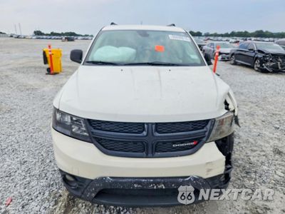 Piąte zdjęcie samochodu w środku: 2018 DODGE JOURNEY CROSSROAD VIN:3C4PDCGG4JT469913 - miniatura