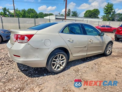 Trzecie zdjęcie samochodu z tyłu: 2013 CHEVROLET MALIBU 1LT VIN:1G11C5SA2DF146040 - miniatura
