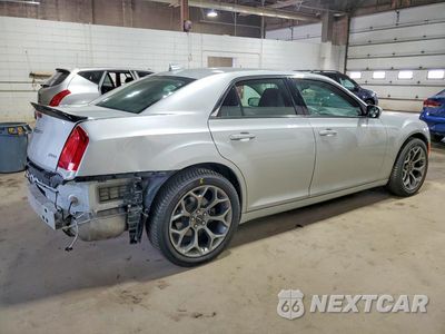 Trzecie zdjęcie samochodu z tyłu: 2019 CHRYSLER 300 TOURING VIN:2C3CCARG3KH602436 - miniatura