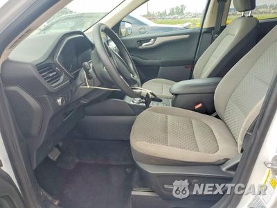 Zdjęcie 7 z 13 samochodu: 2020 FORD ESCAPE SE VIN:1FMCU9G62LUA09808 - miniatura
