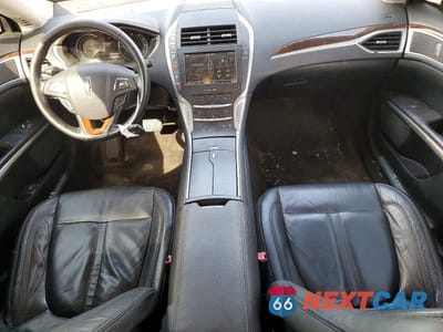 Zdjęcie 8 z 12 samochodu: 2015 LINCOLN MKZ VIN:3LN6L2G93FR612926 - miniatura