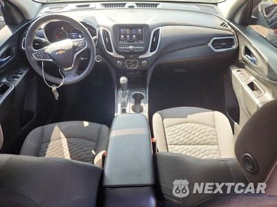 Zdjęcie 8 z 12 samochodu: 2021 CHEVROLET EQUINOX LT VIN:2GNAXUEV4M6129293 - miniatura