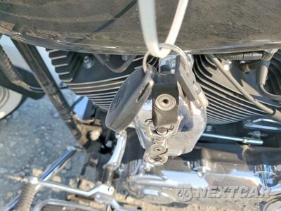 Zdjęcie 8 z 9 samochodu: 2009 HARLEY-DAVIDSON FLSTN VIN:1HD1JD5199Y044165 - miniatura