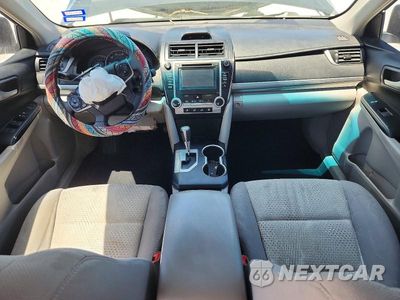 Zdjęcie 8 z 12 samochodu: 2014 TOYOTA CAMRY LE VIN:4T4BF1FK0ER381307 - miniatura