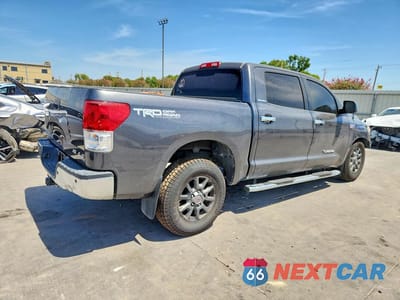 Trzecie zdjęcie samochodu z tyłu: 2013 TOYOTA TUNDRA PLATINUM VIN:5TFHW5F14DX287998 - miniatura