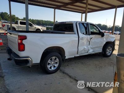 Trzecie zdjęcie samochodu z tyłu: 2021 CHEVROLET SILVERADO 1500 C1500 LT VIN:1GCRWCED8MZ249098 - miniatura