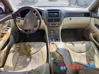 Zdjęcie 8 z 12 samochodu: 2002 LEXUS LS 430 VIN:JTHBN30F820086479 - miniatura