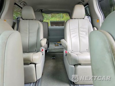Zdjęcie 10 z 13 samochodu: 2012 TOYOTA SIENNA XLE 7-PASSENGER VIN:5TDDK3DC8CS038059 - miniatura
