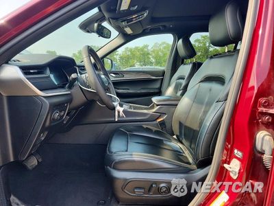Zdjęcie 7 z 13 samochodu: 2024 JEEP GRAND CHEROKEE LIMITED 4XE VIN:1C4RJYB61RC124858 - miniatura