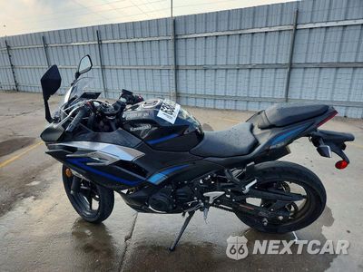 Trzecie zdjęcie samochodu z tyłu: 2025 KAWASAKI EX500 VIN:ML5EXGG13SDA37173 - miniatura