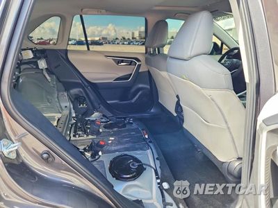 Zdjęcie 11 z 14 samochodu: 2025 TOYOTA RAV4 XLE PREMIUM VIN:2T3C1RFV7SW425067 - miniatura