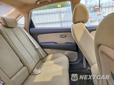 Zdjęcie 10 z 12 samochodu: 2010 HYUNDAI ELANTRA GLS VIN:KMHDU4AD3AU074033 - miniatura